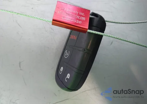 2025 Jeep Compass Latitude 4X4 из США, поврежденный, VIN 3C4NJDBN2ST551359